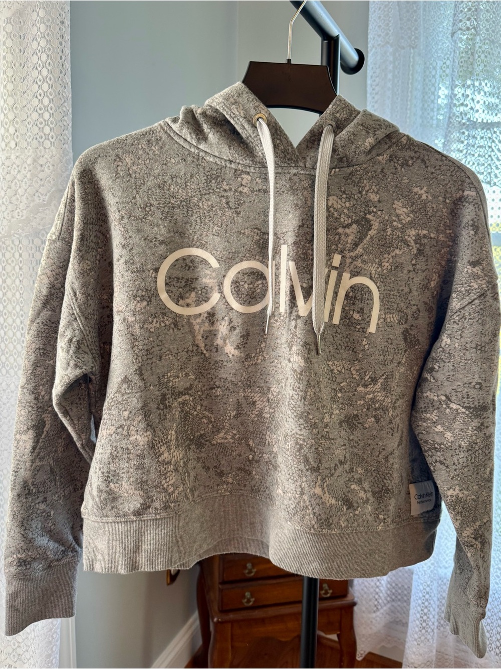 Calvin Klein Performance Cropped Relaxed Fit Hoodie - Women’s Medium
